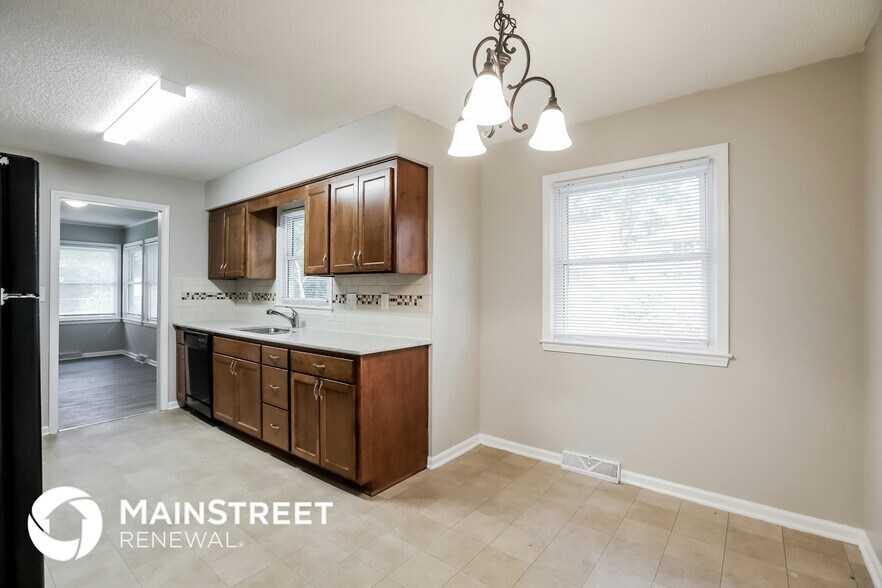 Building Photo - 516 Concord St