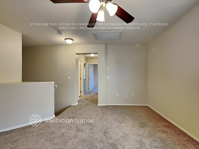 Building Photo - 3933 W Irwin Ave