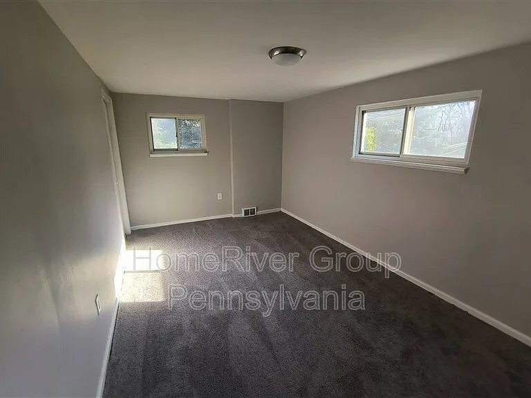 Building Photo - 1028 Coverdale St