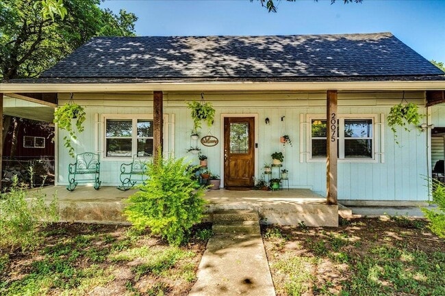 Building Photo - 20075 San Marcos Hwy