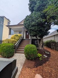 Building Photo - 1512 22nd Ave S