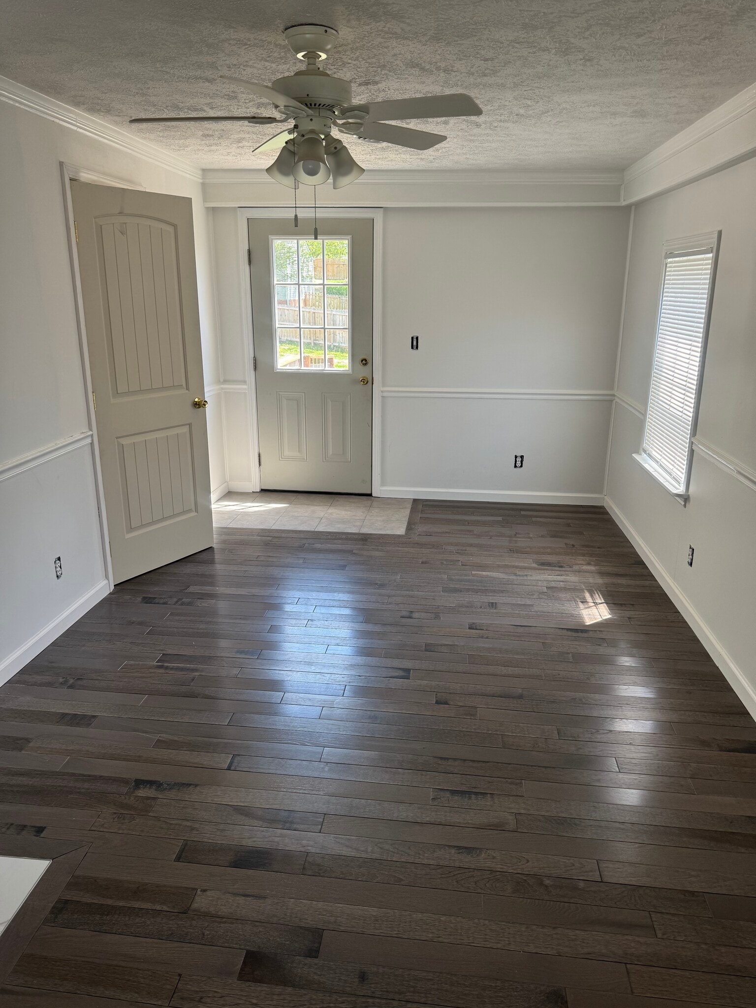 Building Photo - 108 E Chilhowie Ave