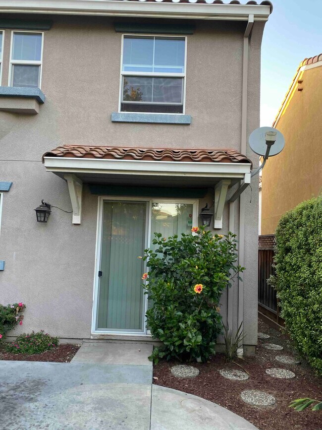 Building Photo - 5038 Russo Dr