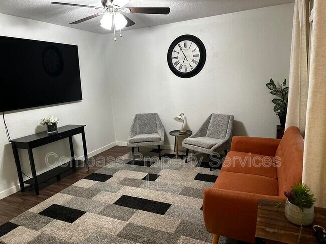 Building Photo - 1421 S 12th St