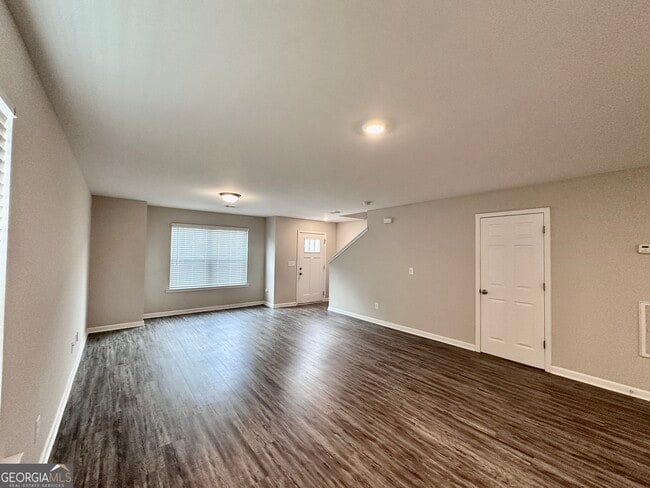 Building Photo - 4458 Pinscher St