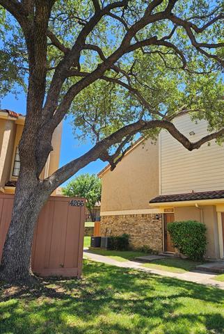Building Photo - 4260 Madera Rd