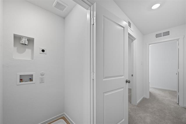 Building Photo - 823 Sandhill Crane Ln