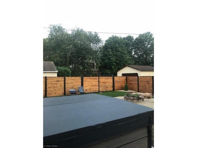 Building Photo - 3221 42nd Ave S