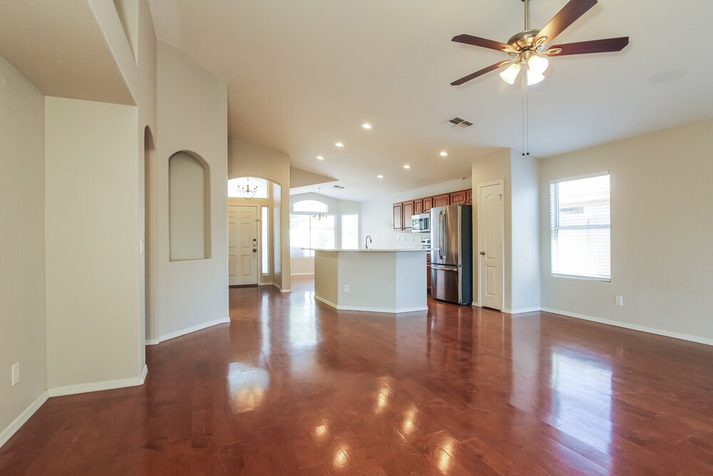 Building Photo - 8459 W Ross Ave