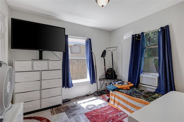 Building Photo - 2518 Birdell St