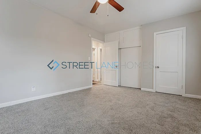 Building Photo - 4202 16th Ave