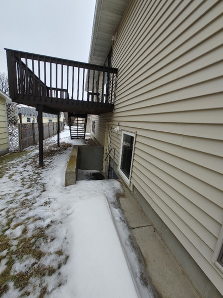 Building Photo - 506 N 11th St