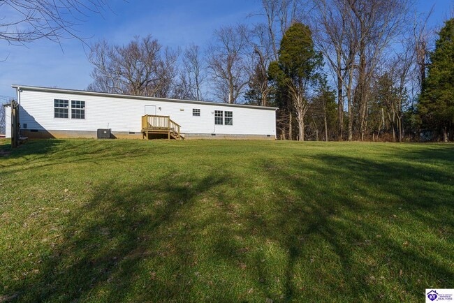 Building Photo - 190 Cedar Hills Rd