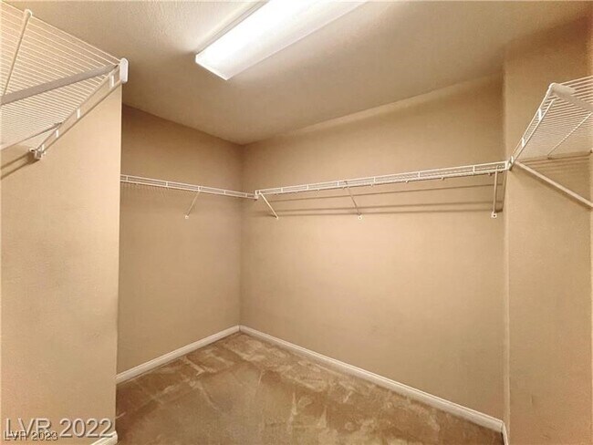 Building Photo - 9912 Blue Villa Ct