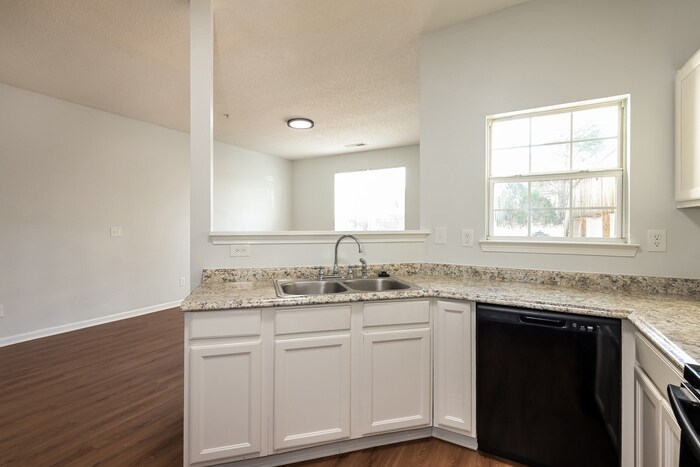 Building Photo - 180 Odyssey Turn NW