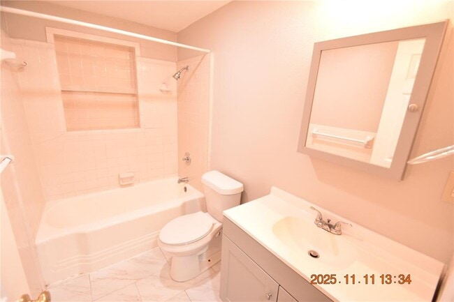 Building Photo - 205 Garland Ave