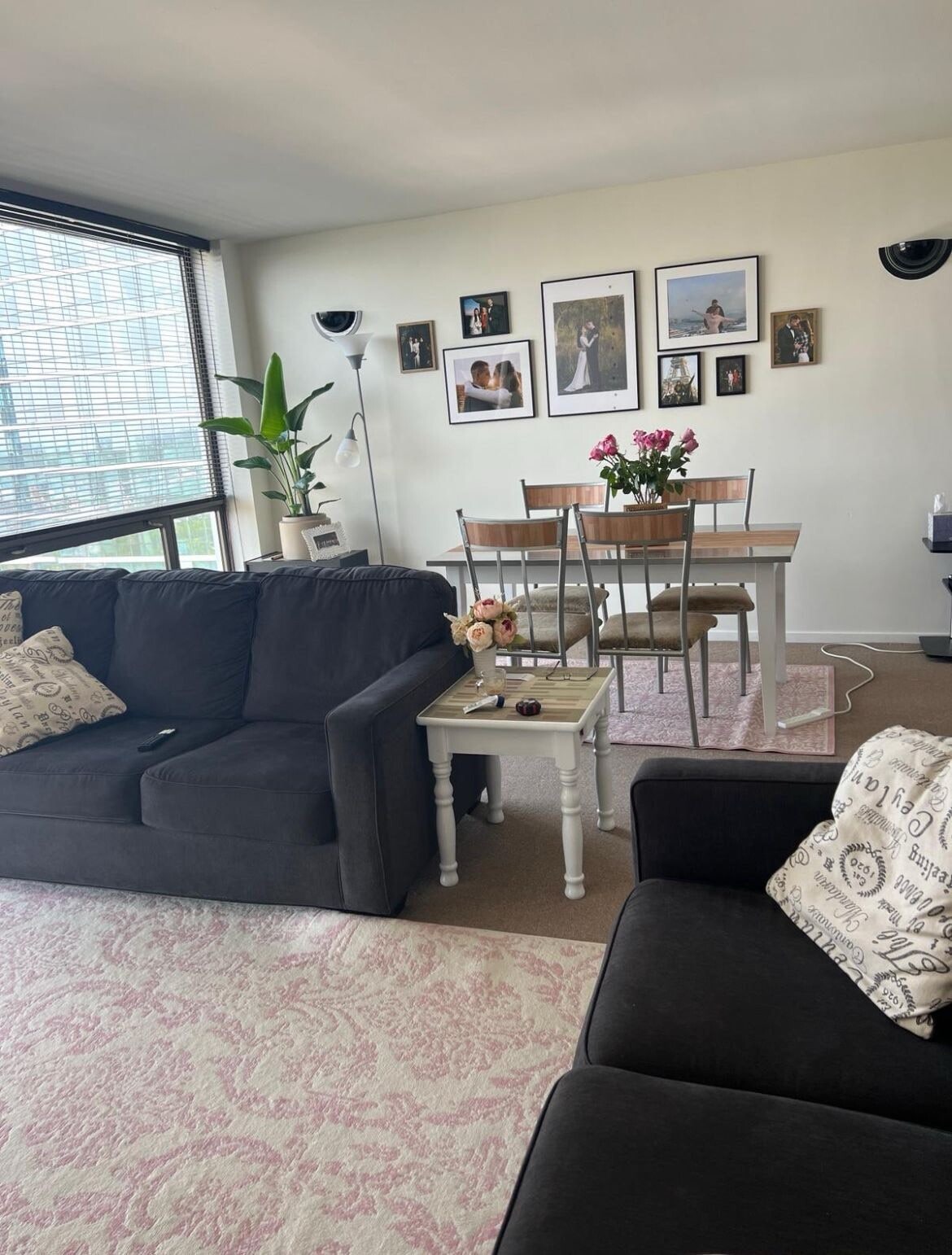 North West View - 4343 N CLARENDON Ave