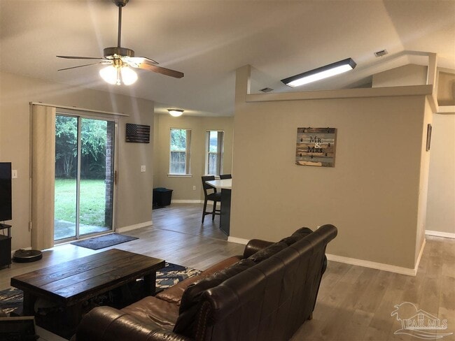 Building Photo - 5129 Goshawk Dr