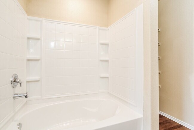 Building Photo - 15419 Rancho Joya Wy