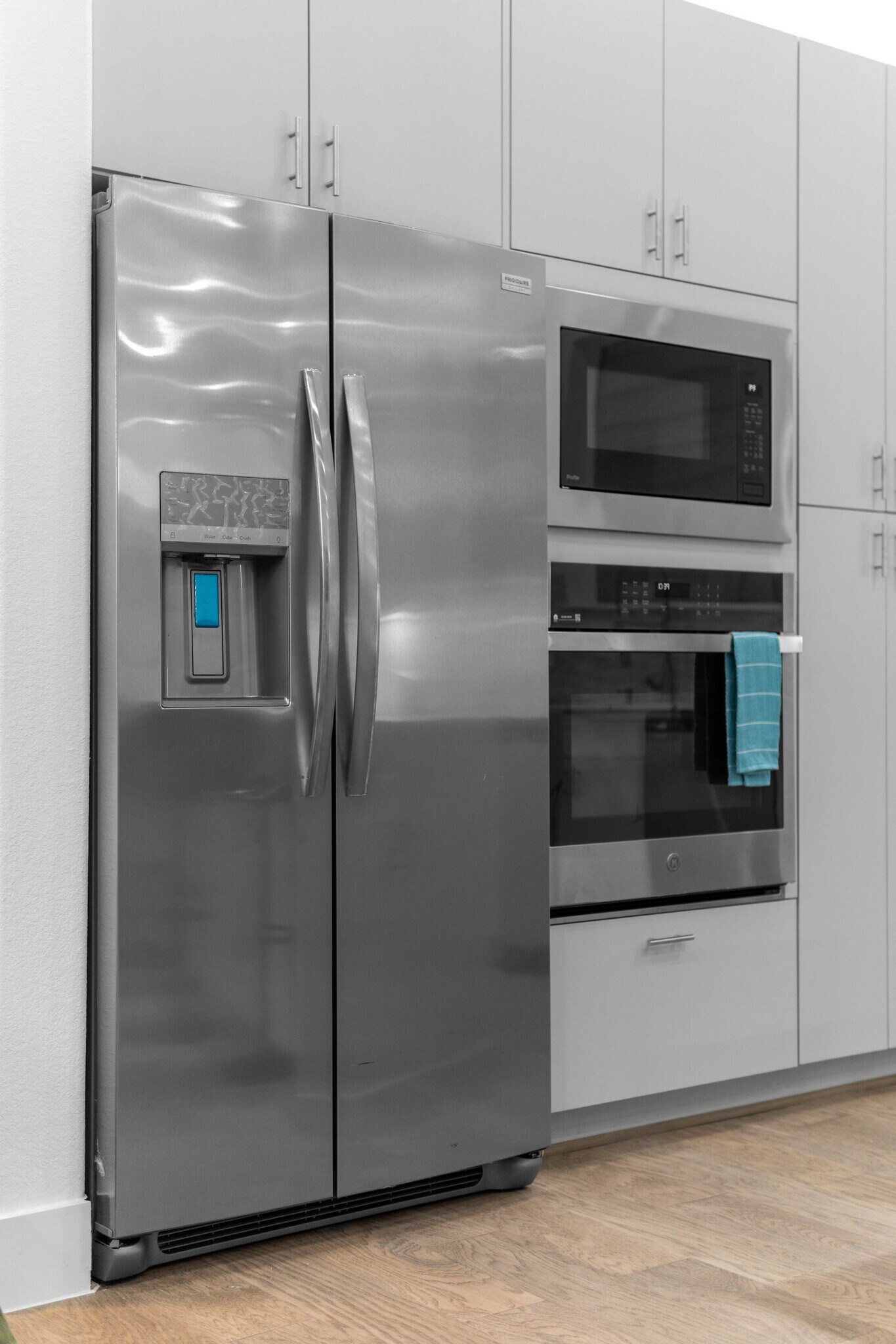 Building Photo - 2103 McGowen St