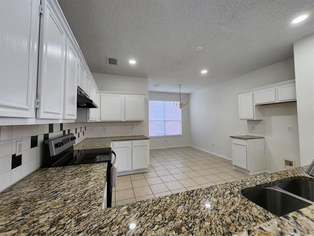 Building Photo - 3917 Rushden Ct