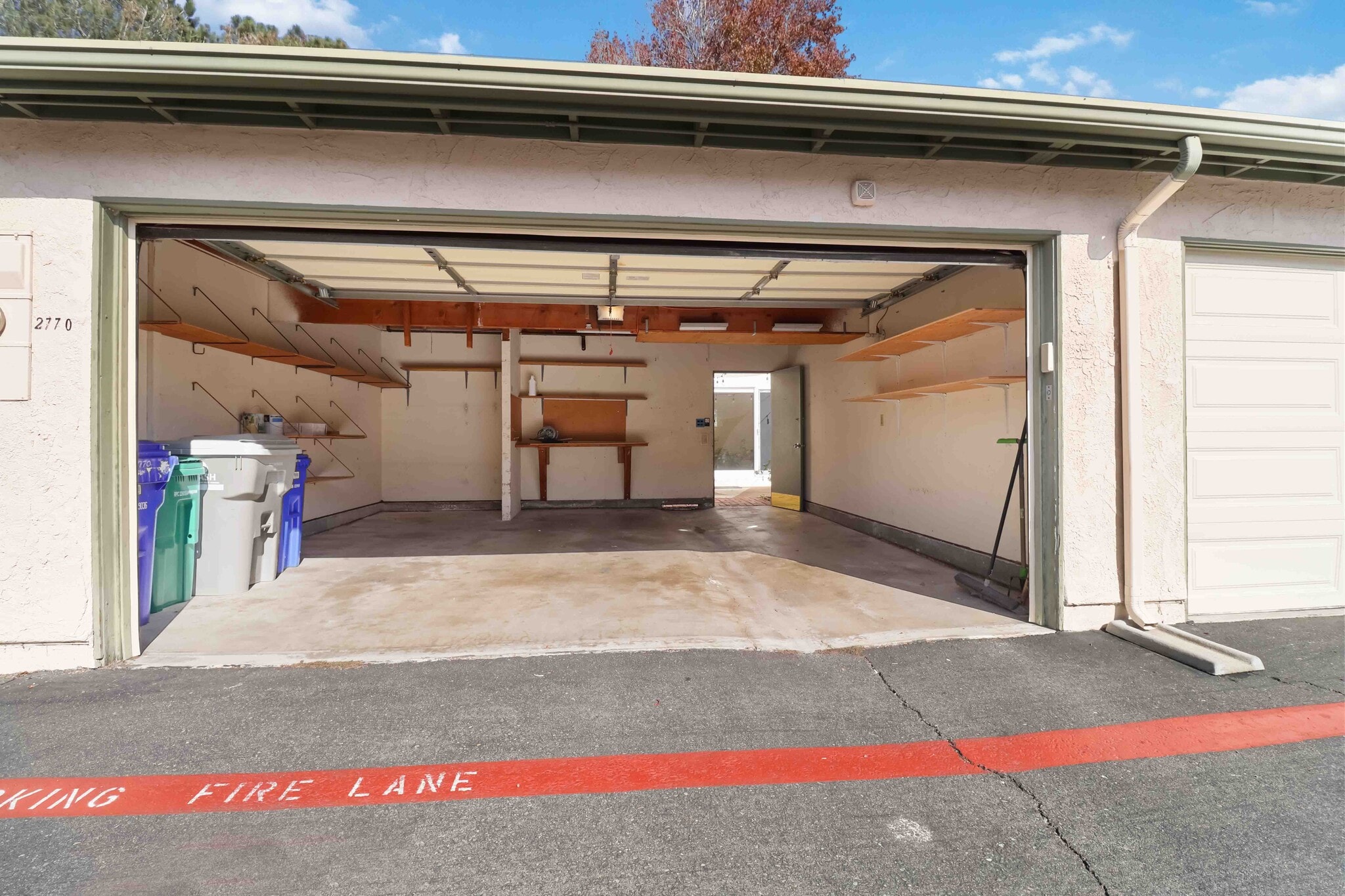 Building Photo - 2770 Caminito Eldorado