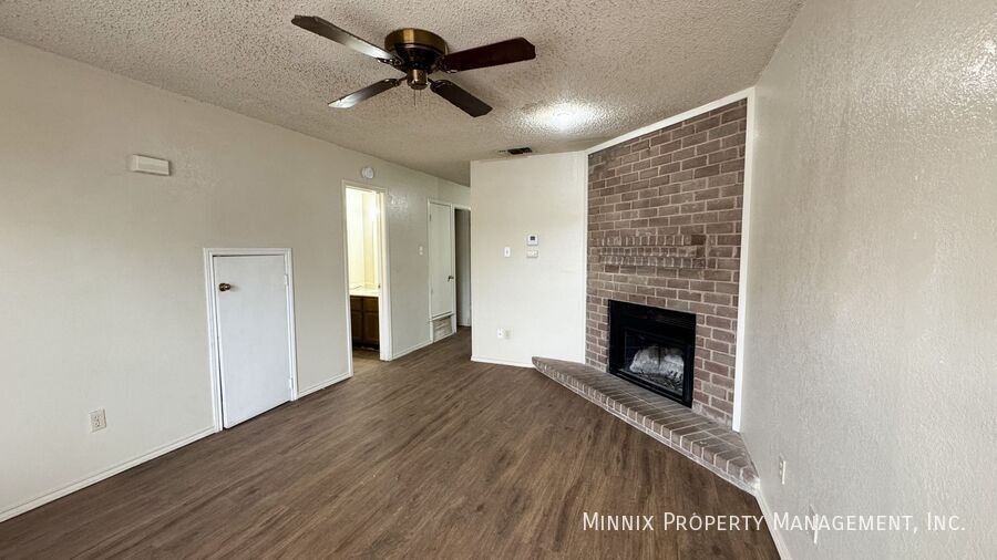 Building Photo - 5804 6th St