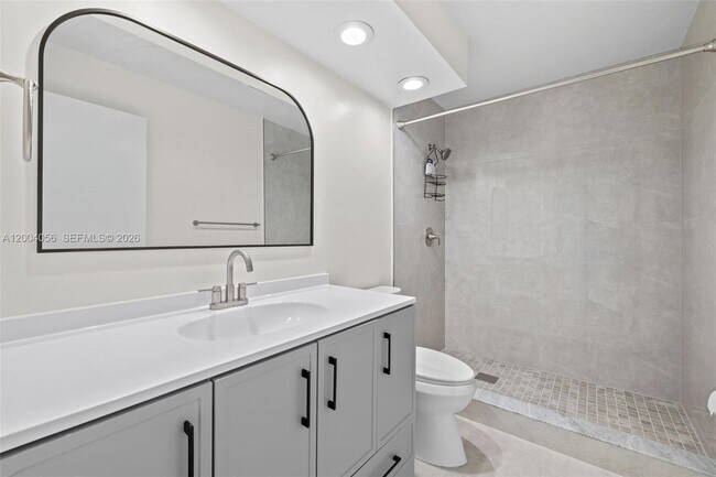 Building Photo - 9547 SW 146th Pl