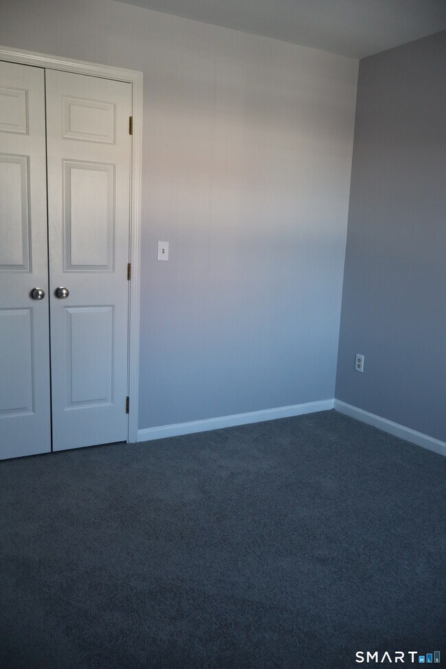 Building Photo - 15 Boughton St