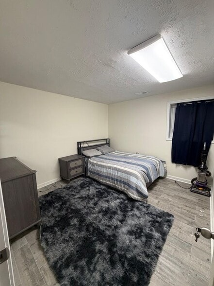 Building Photo - 301 S Fillmore St