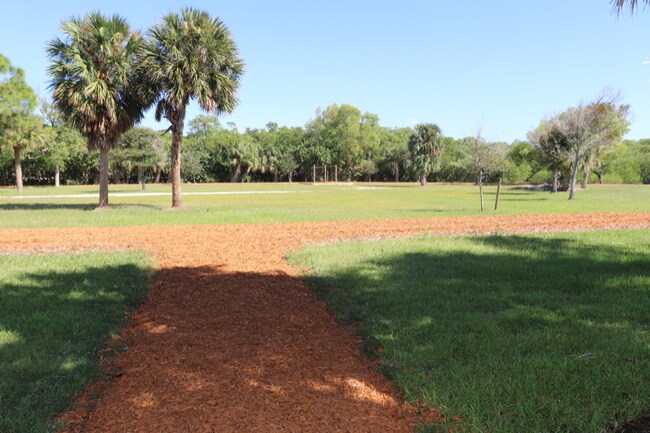 Building Photo - 1100 E Indiantown Rd