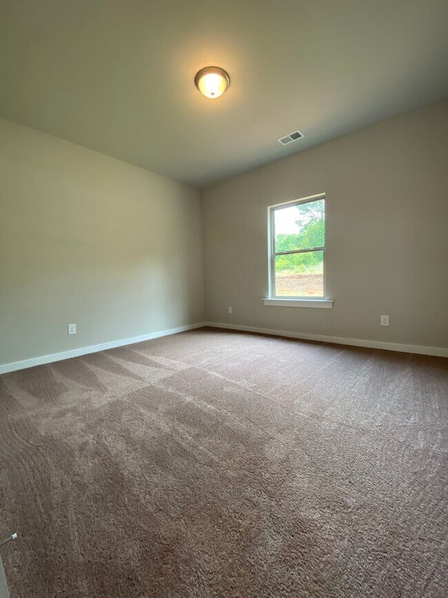 Building Photo - Home for Rent in Pinson, AL!!! Available NOW!