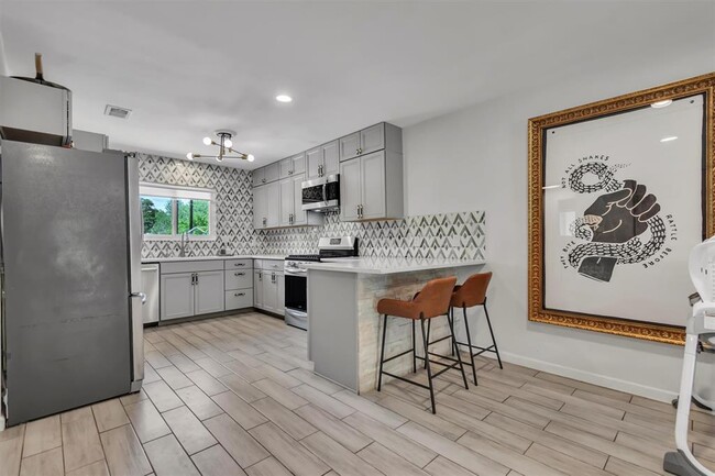 Building Photo - 2018 Wheless Ln