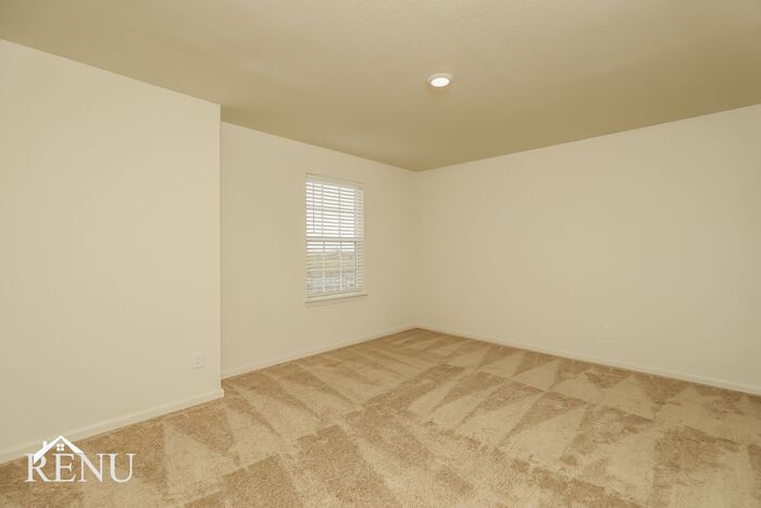 Building Photo - 11002 Chatham Ct