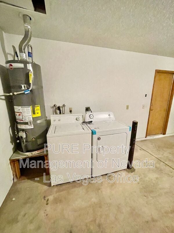 Building Photo - 2650 Sumac Ln