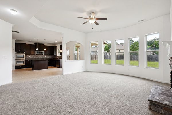 Building Photo - 90 Oakwood Dr