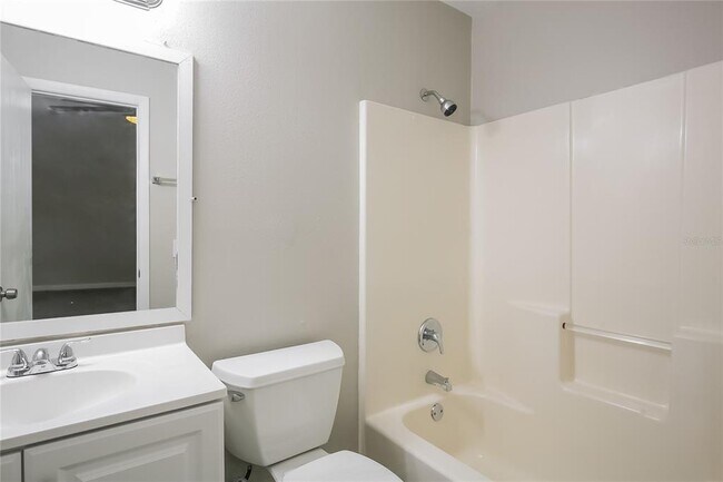 Building Photo - 246 Cobblestone Dr