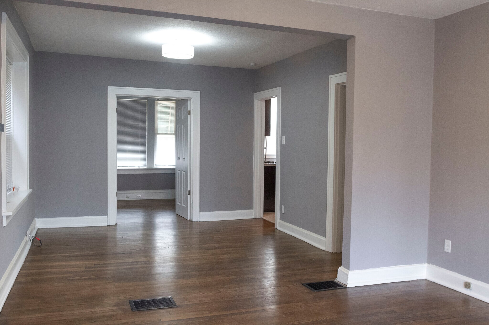 Building Photo - 4626 Wilcox Ave