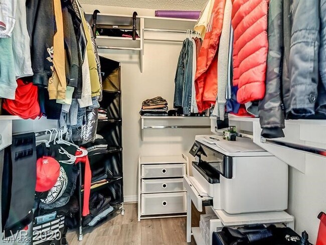 Building Photo - 2200 S Fort Apache Rd