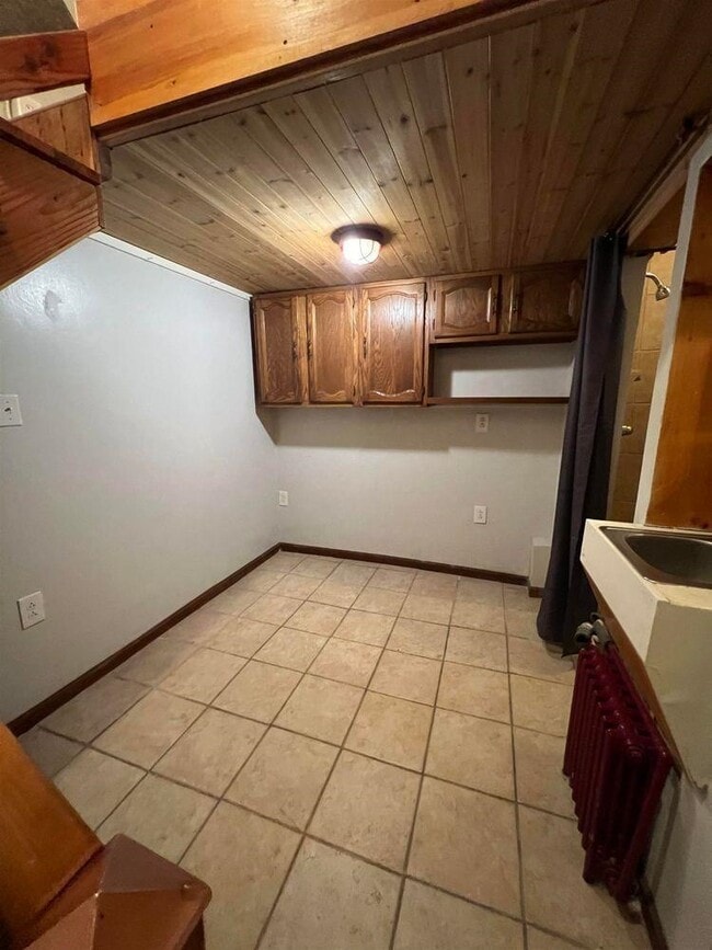 Building Photo - 334 Paterson Plank Rd