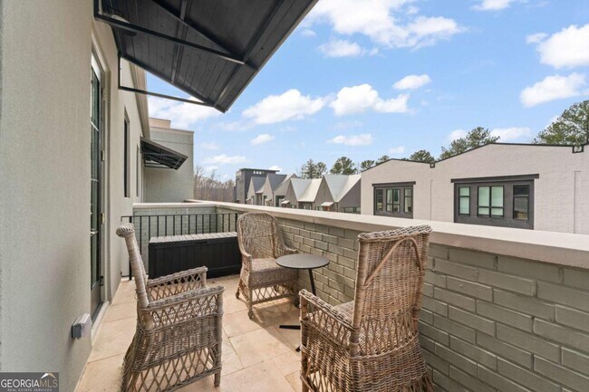 Building Photo - 10879 Serenbe Ln