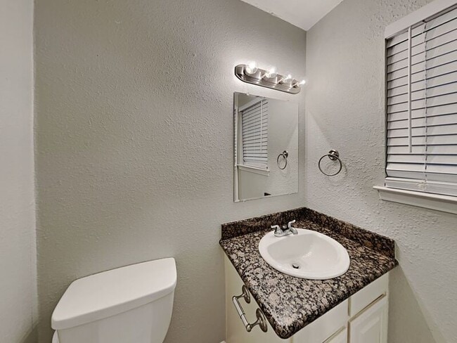 Building Photo - 4108 Selene Dr