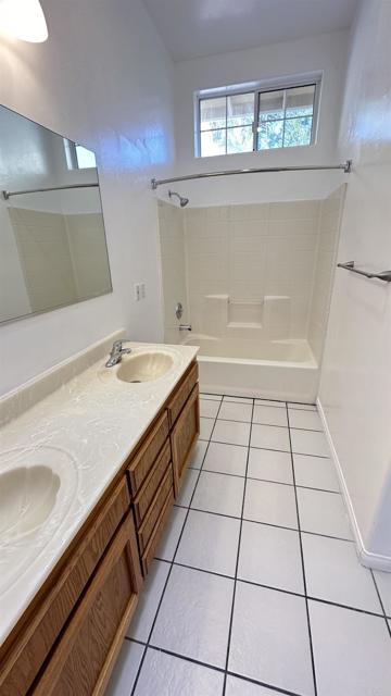 Building Photo - 6003 Bonita Meadows Ln