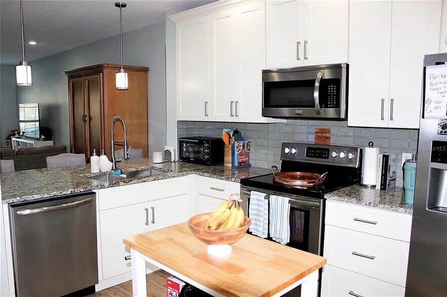 Building Photo - 17413 Flatwoods Key Dr