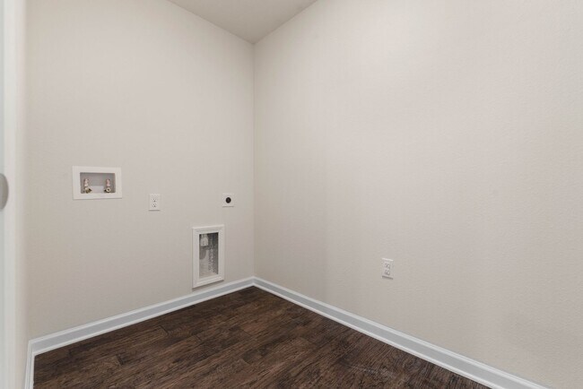 Building Photo - BRAND NEW HOME in Yulee!