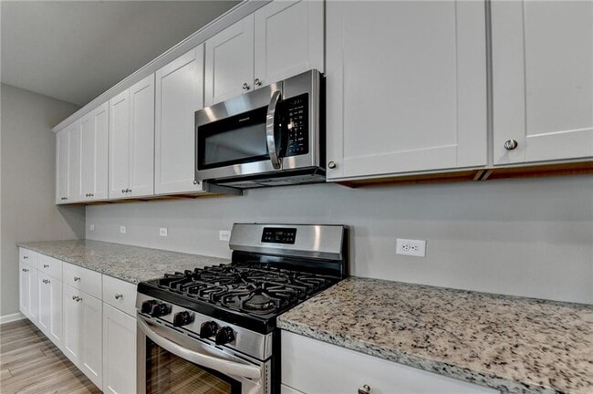 Building Photo - 4335 Magpie Dr