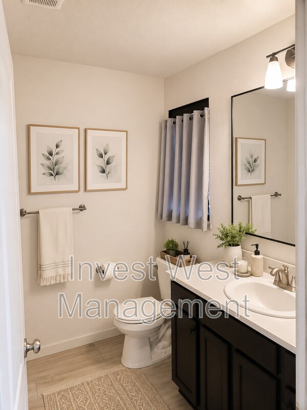 Building Photo - 11506 NE 22nd Cir