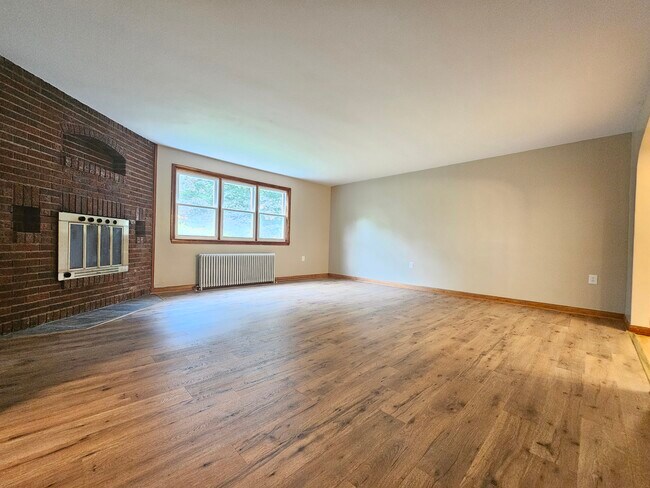 Living Room - 139 Lisbon Rd