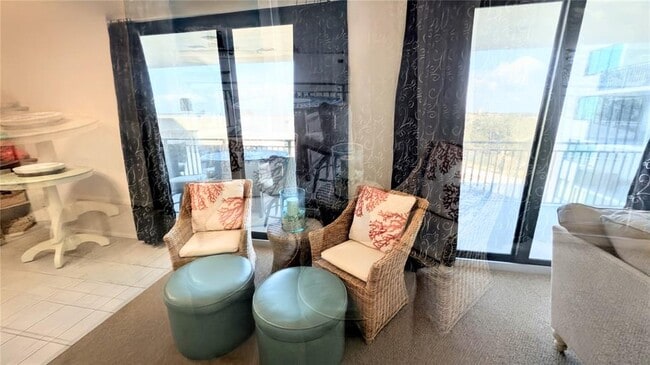 Building Photo - 4822 Ocean Blvd