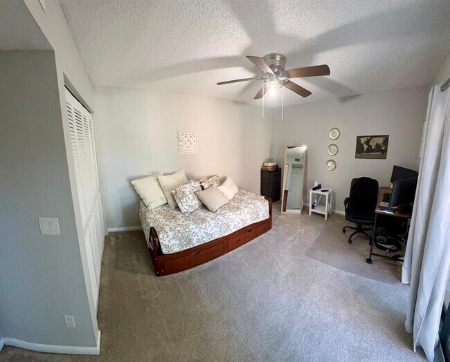 Building Photo - 8535 Boca Rio Dr